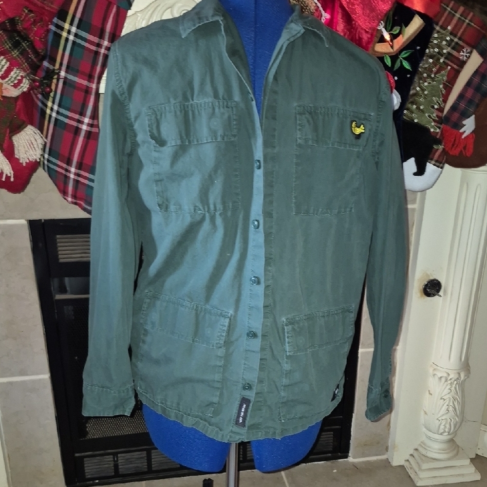 Vans Trippy OutdoorsUtility Lightweight SkateShirt VGC. Sz Med.(#2009A)